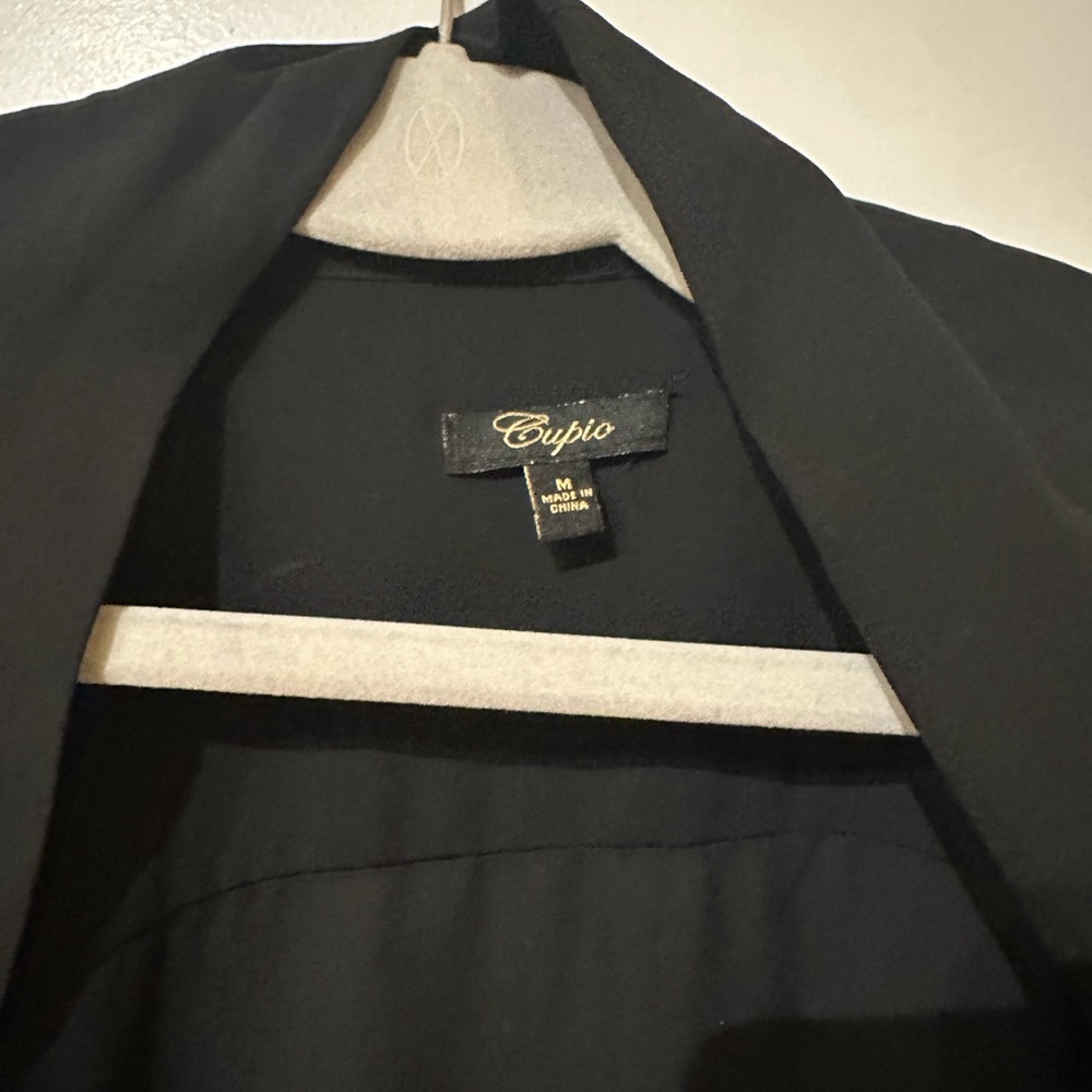 Elegant Black Women's Tie Bow Top - Picture 5 of 5